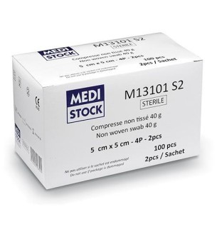 COMPRESSES NON TISSEES STERILES - 5 x 5 cm - 4 plis
